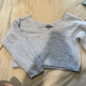 kendal and kylie cropped blue sweater